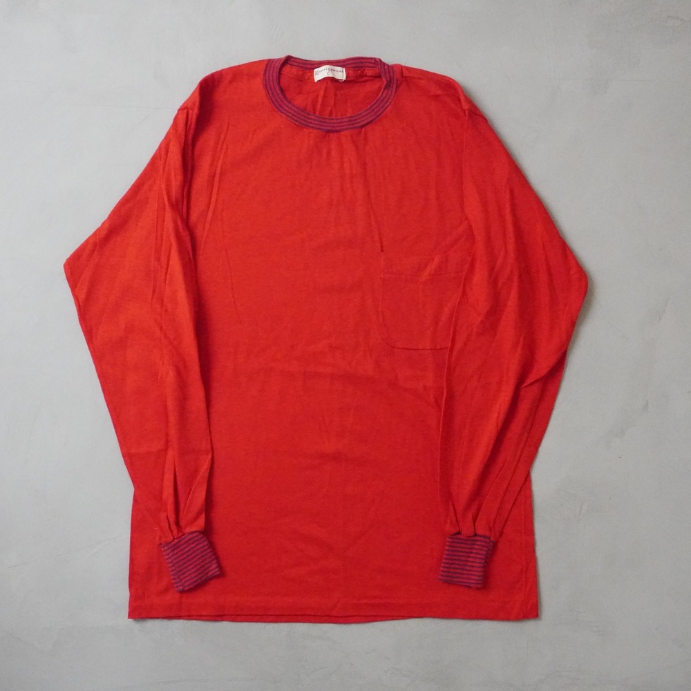 Vintage Munsingwear Pocket T-Shirt Medium Mens Red Long Sleeve Striped Trim 70s